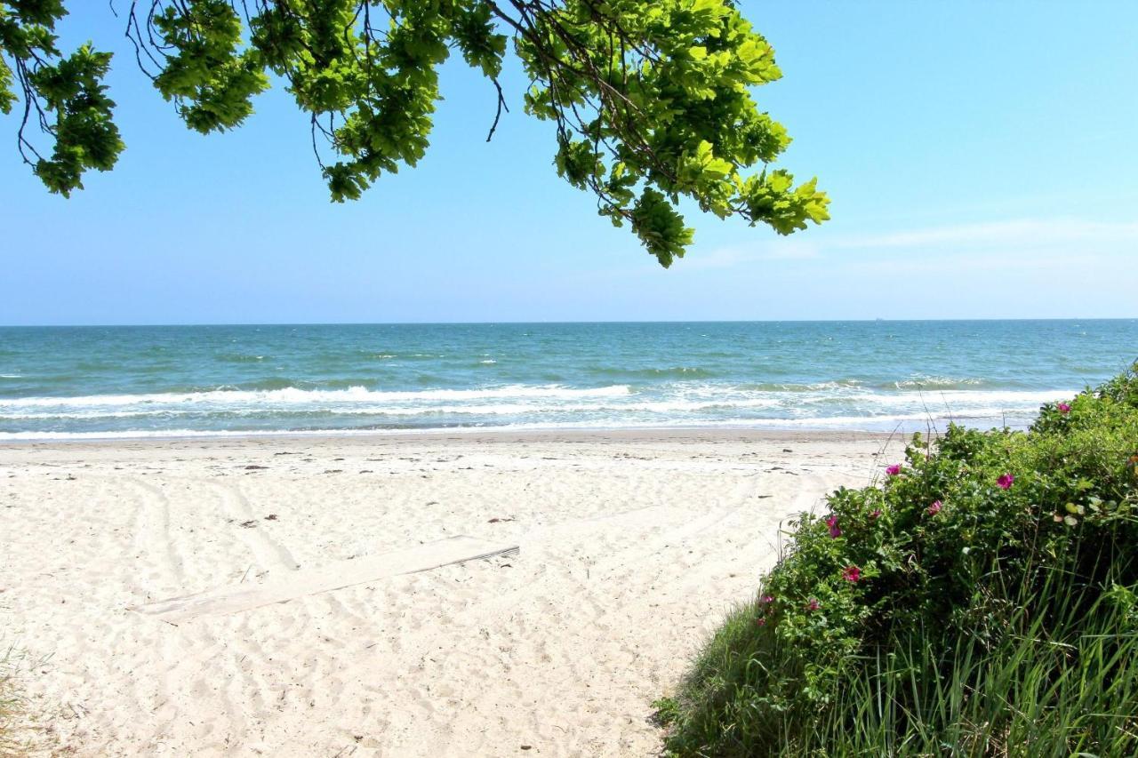 Strandnahe Rex Rugia Fewo: Terrasse und Ahoi Erlebnisbad Lobbe Exterior photo