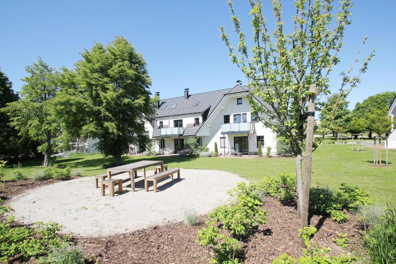 Strandnahe Rex Rugia Fewo: Terrasse und Ahoi Erlebnisbad Lobbe Exterior photo